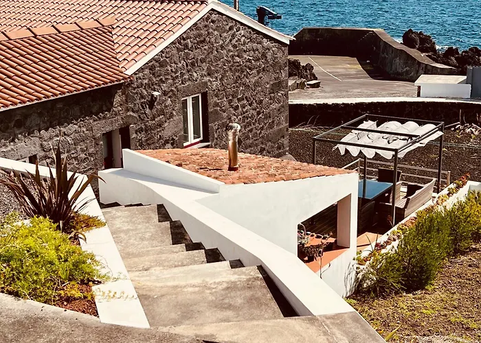 Casa Da Guarda Sao Joao (Pico Island)